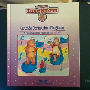 Vintage Teddy Ruxpin “Grundo Springtime Singtime” Book ⭐️Mint Condition